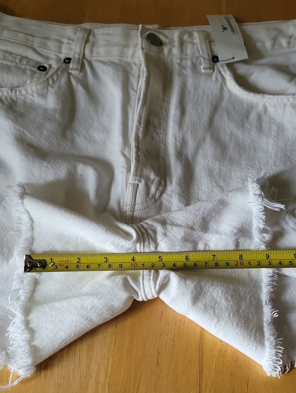 AGOLDE Parker Long Vintage Shorts in the Panna Cotta